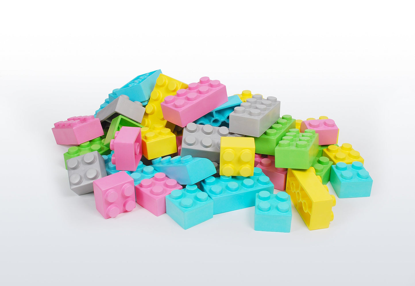 Playlearn 42 Piece Soft Brick Construction Set Large Soft Lego Style Pieces (Pastel Colours)