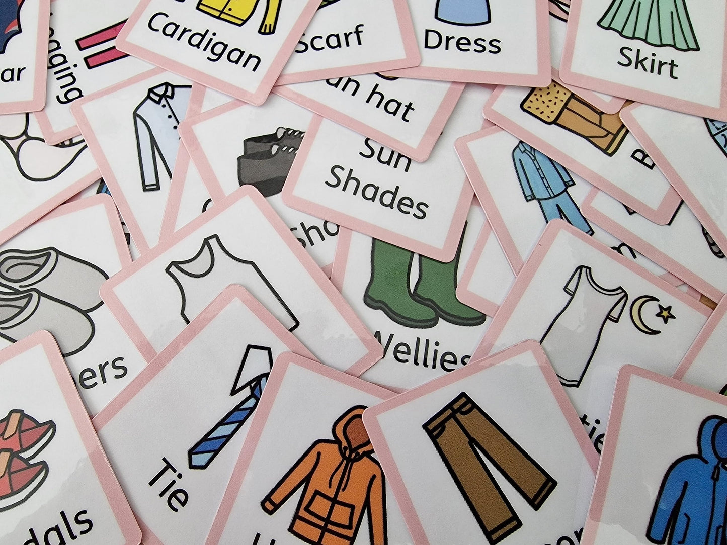 Learning Fun Resources 'What Shall I Wear?' Board and flash cards - Austim, SEN, communication
