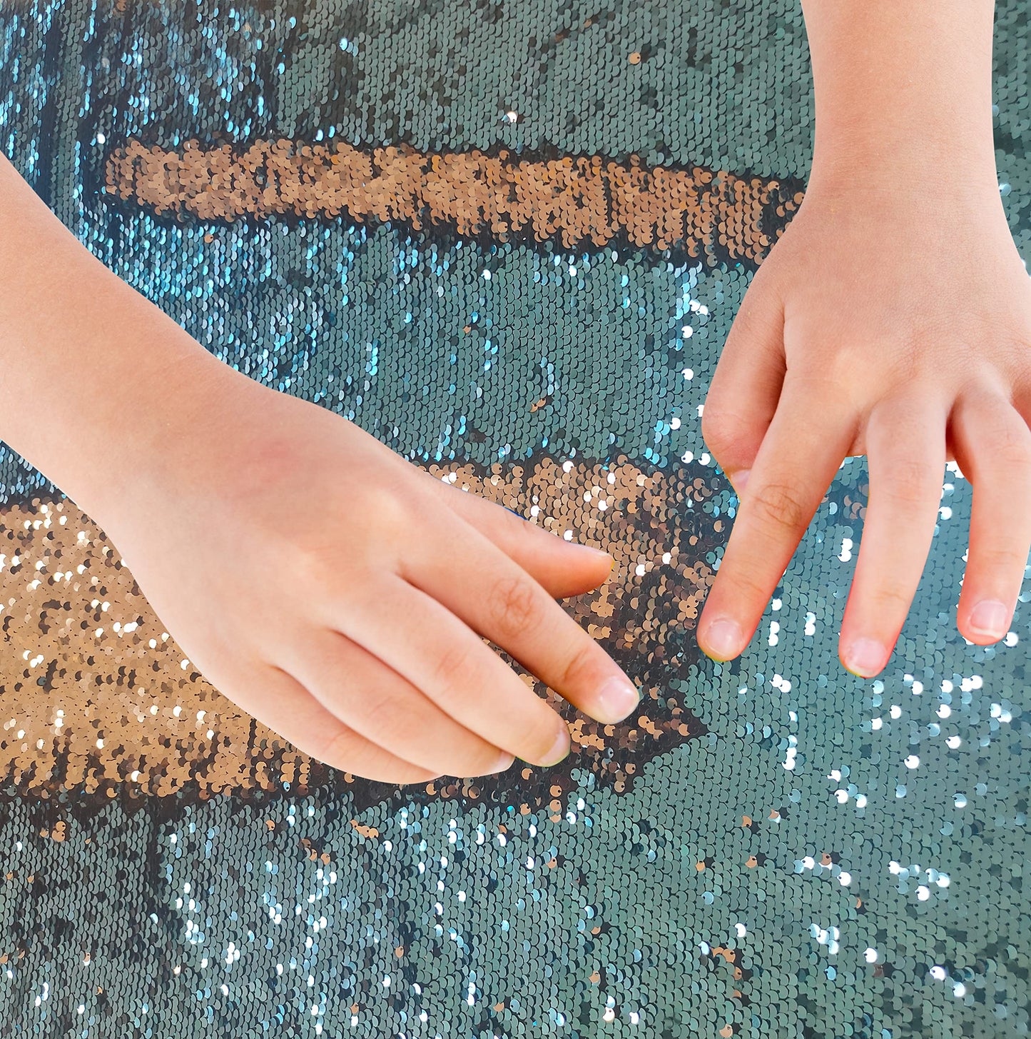 Sensory Wall Sequin Flip Fabric for Kids,0.2" Large Sequins Sensory Graffiti Fabric,Tactile